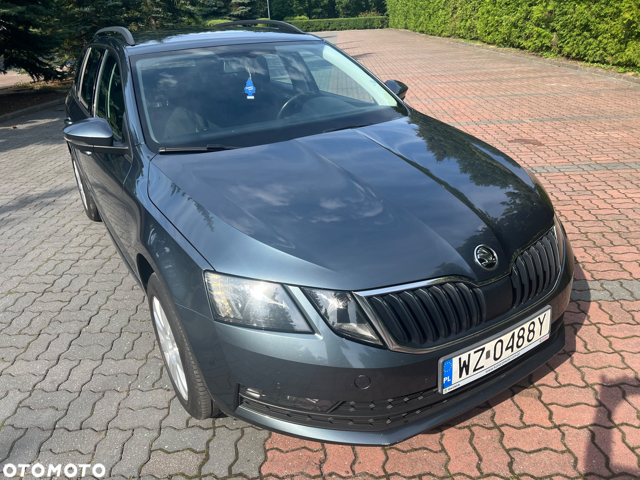 Skoda Octavia 2.0 TDI Ambition DSG - 4