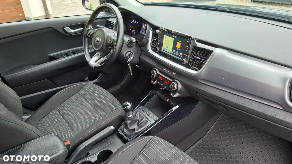 Kia Stonic - 16