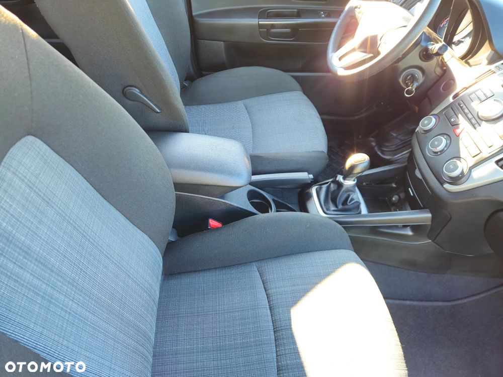 Kia Ceed 1.4 CVVT Spirit - 29