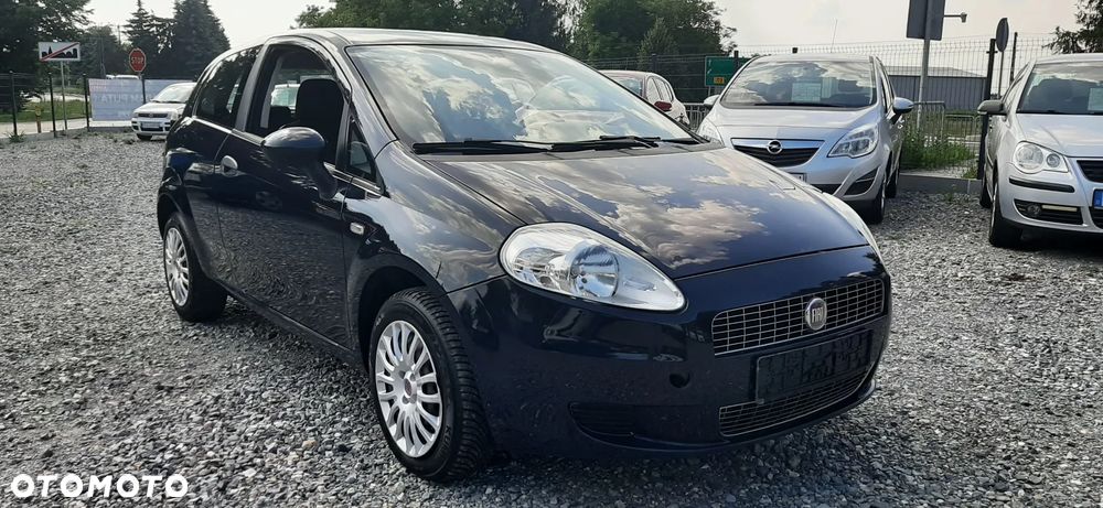 Fiat Grande Punto - 10