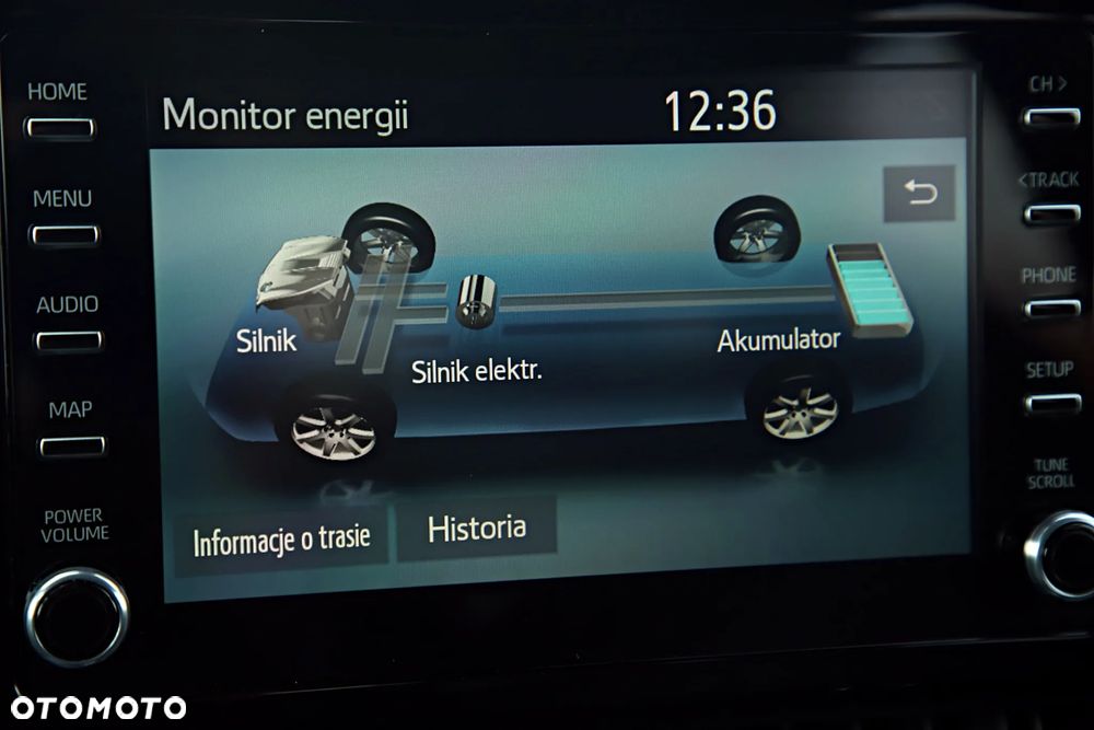 Toyota Corolla 2.0 Hybrid Executive - 27