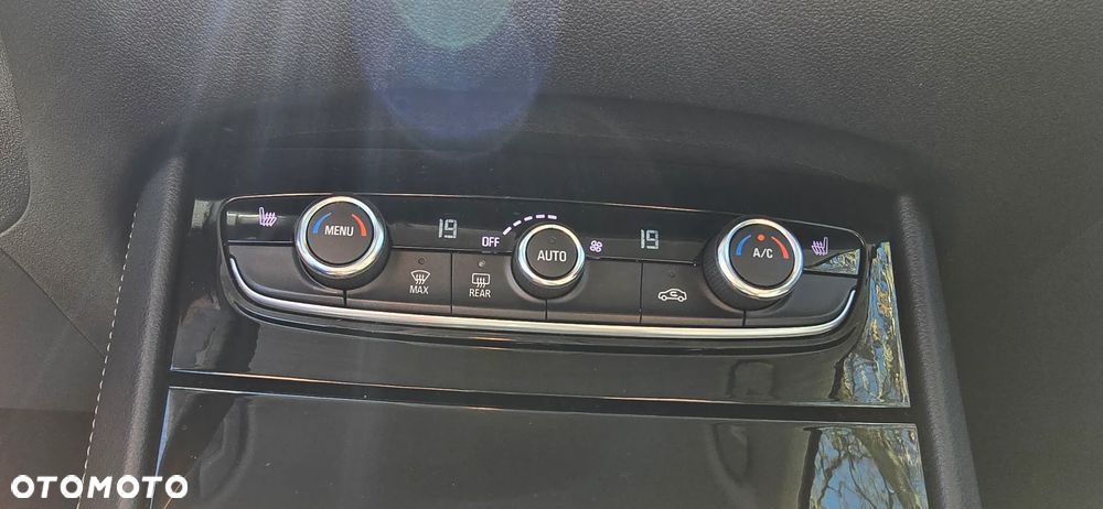 Opel Grandland X 1.5 D Start/Stop Business INNOVATION - 16