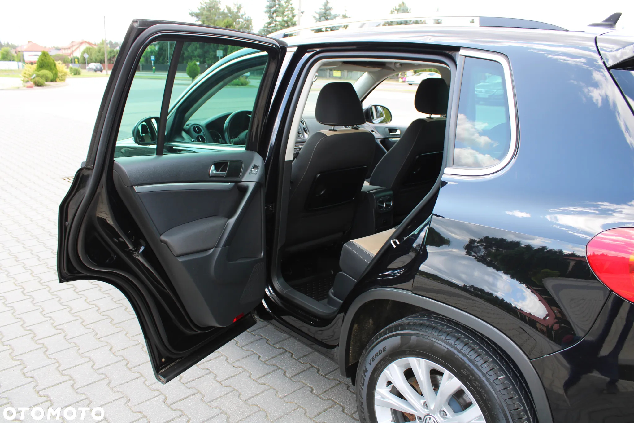 Volkswagen Tiguan - 28