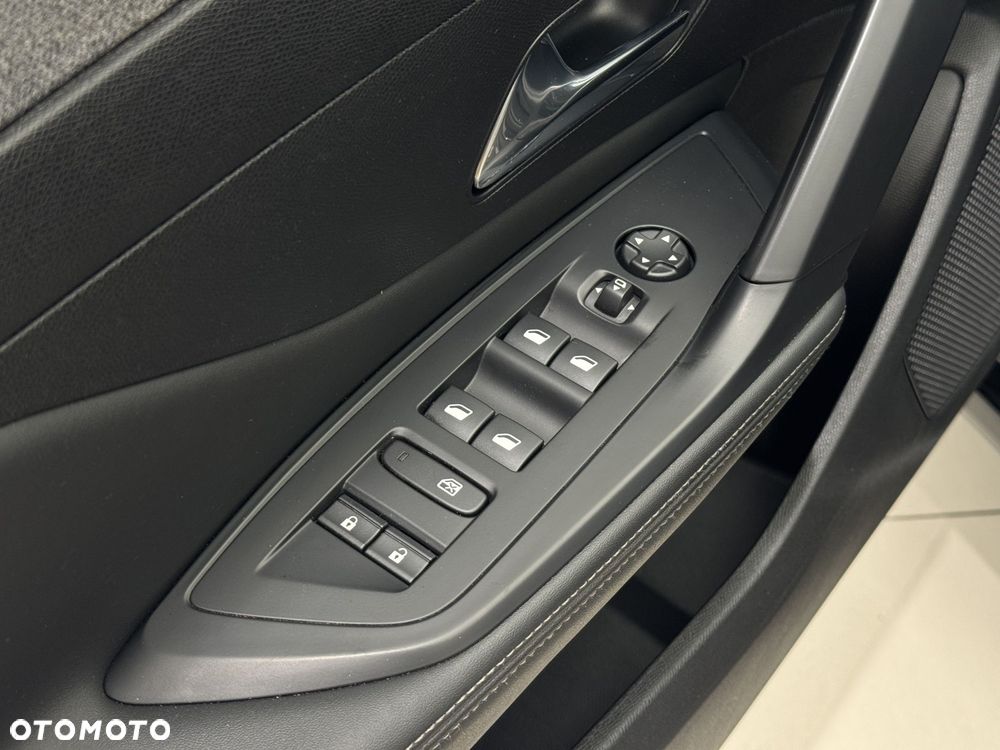 Peugeot 308 1.5 BlueHDi Allure S&S EAT8 - 20