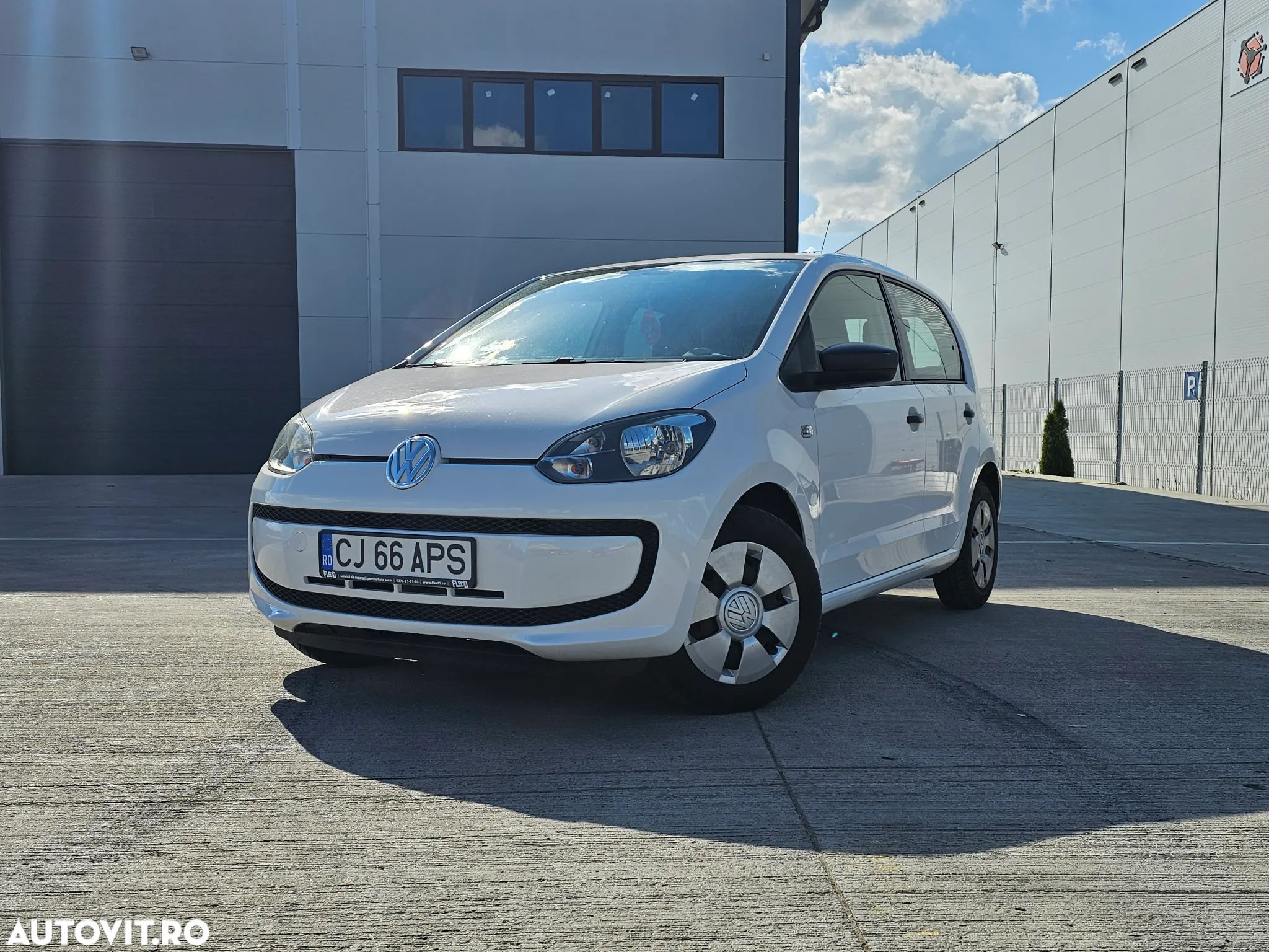 Volkswagen up! 1.0 White - 1