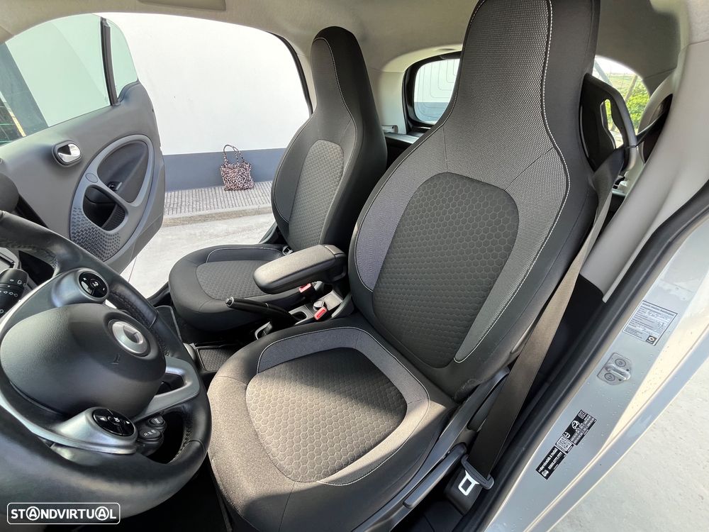 Smart ForTwo Coupé EQ passion edition nightsky - 10