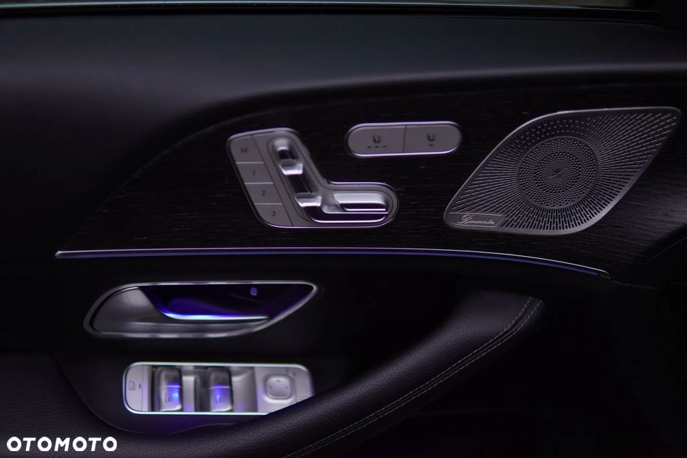 Mercedes-Benz GLE - 10