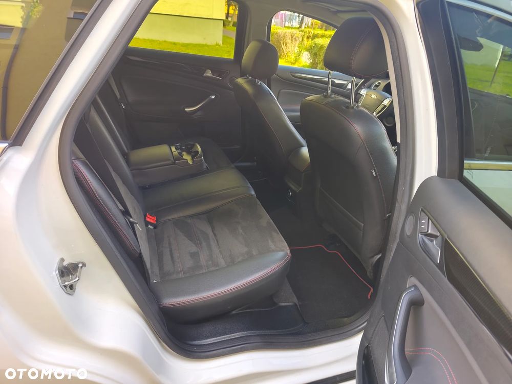 Ford Mondeo 2.0 TDCi Titanium S - 19