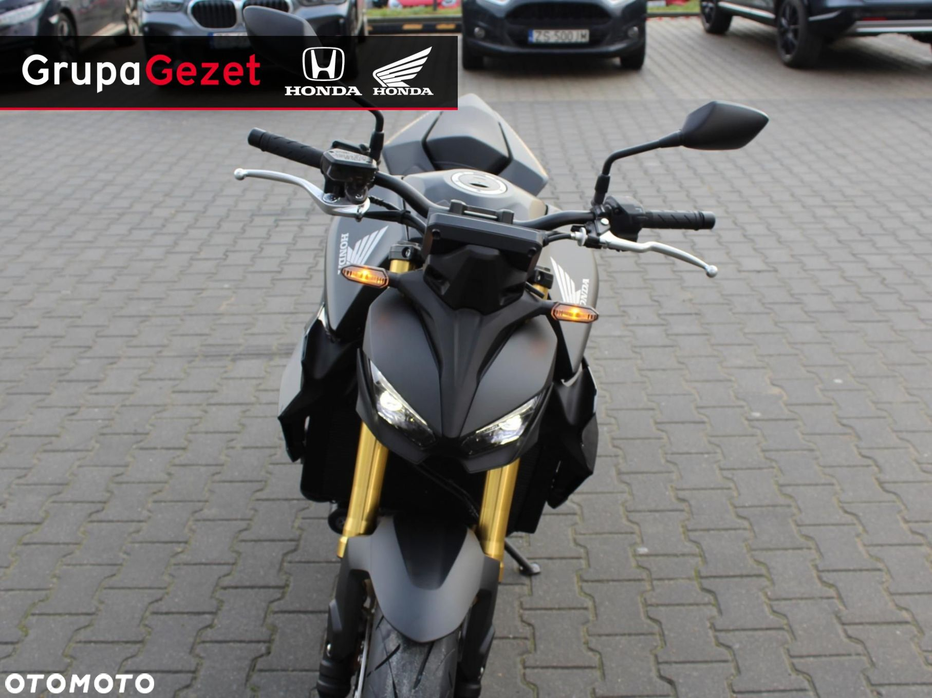 Honda CB - 10