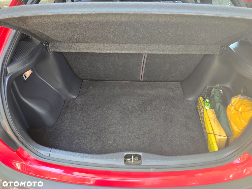 Toyota Corolla 1.4 Terra1 - 19