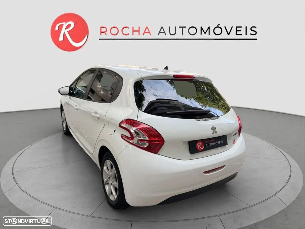 Peugeot 208 1.2 PureTech Active - 10