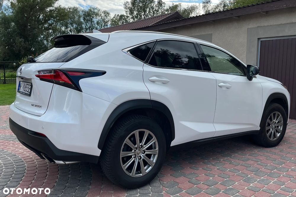 Lexus NX 200t Elite AWD - 4