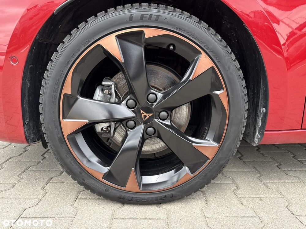 Cupra Leon 1.5 eTSI DSG - 19