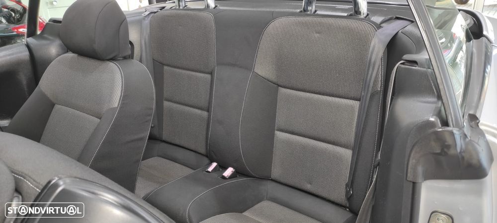 Peugeot 207 CC 1.6 16V - 6