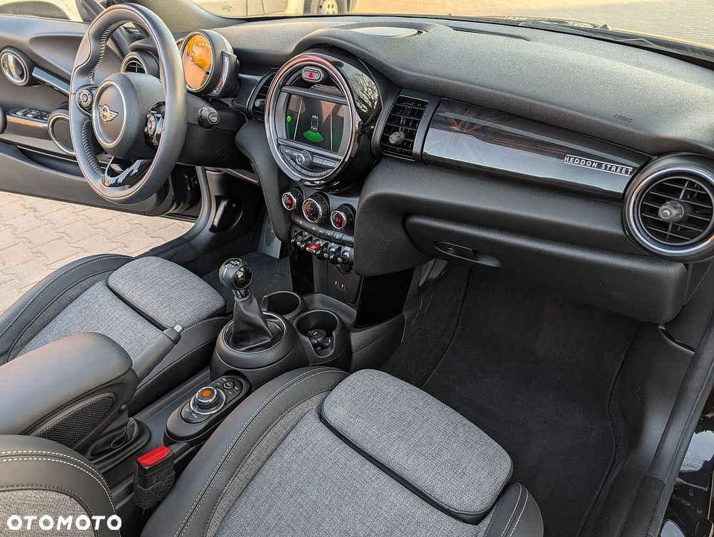 MINI Cooper - 19
