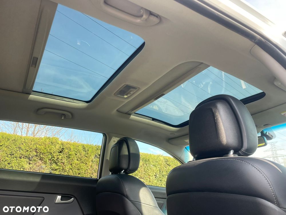 Kia Sportage 2.0 CRDI 4WD Cup - 12