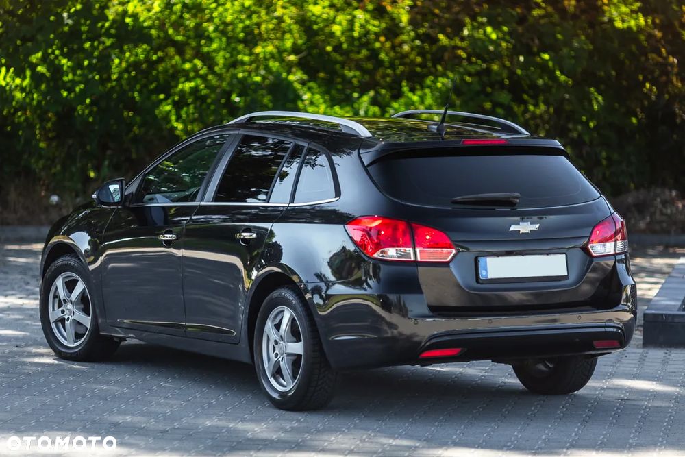 Chevrolet Cruze - 13