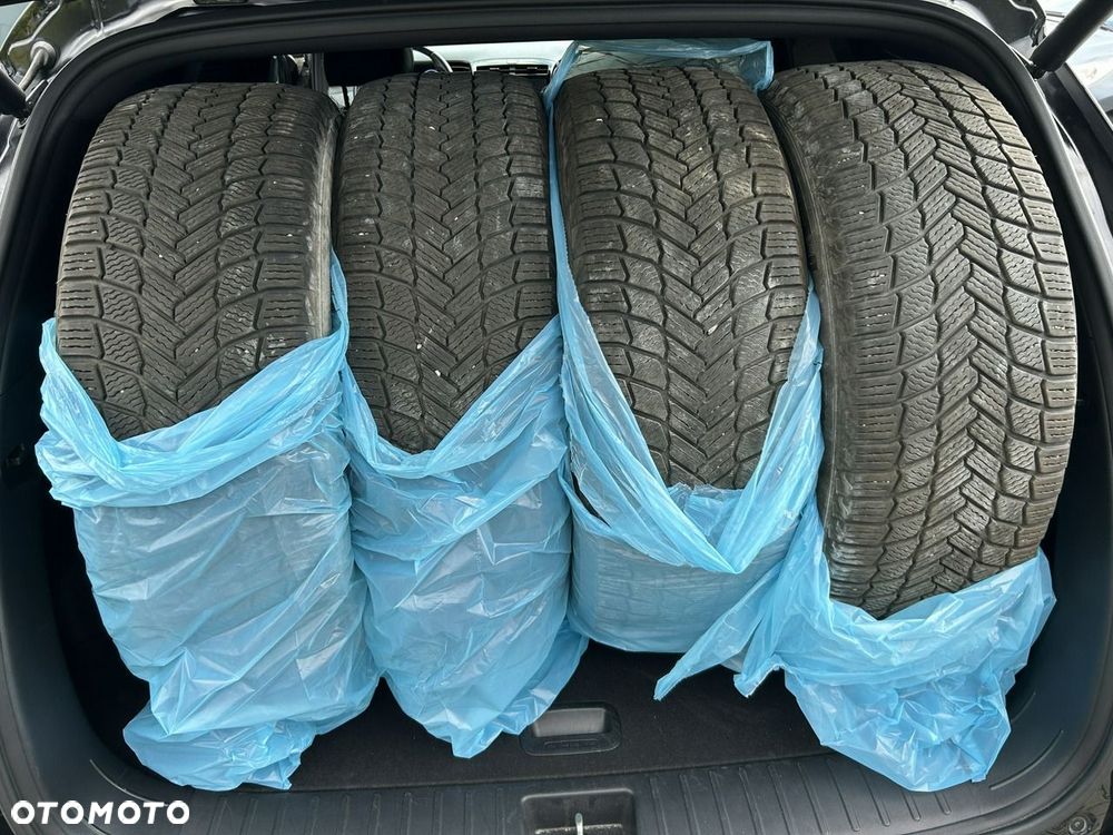 Hyundai Tucson - 33