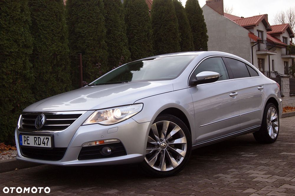 Volkswagen Passat CC - 1