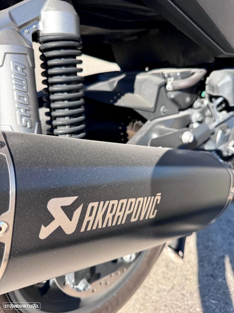 Honda ADV - 4
