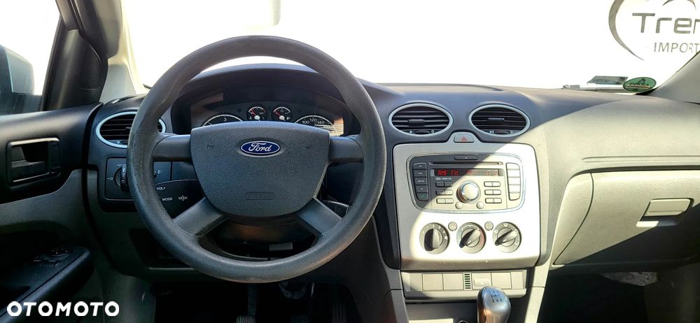 Ford Focus 1.6 TDCi Ambiente - 21