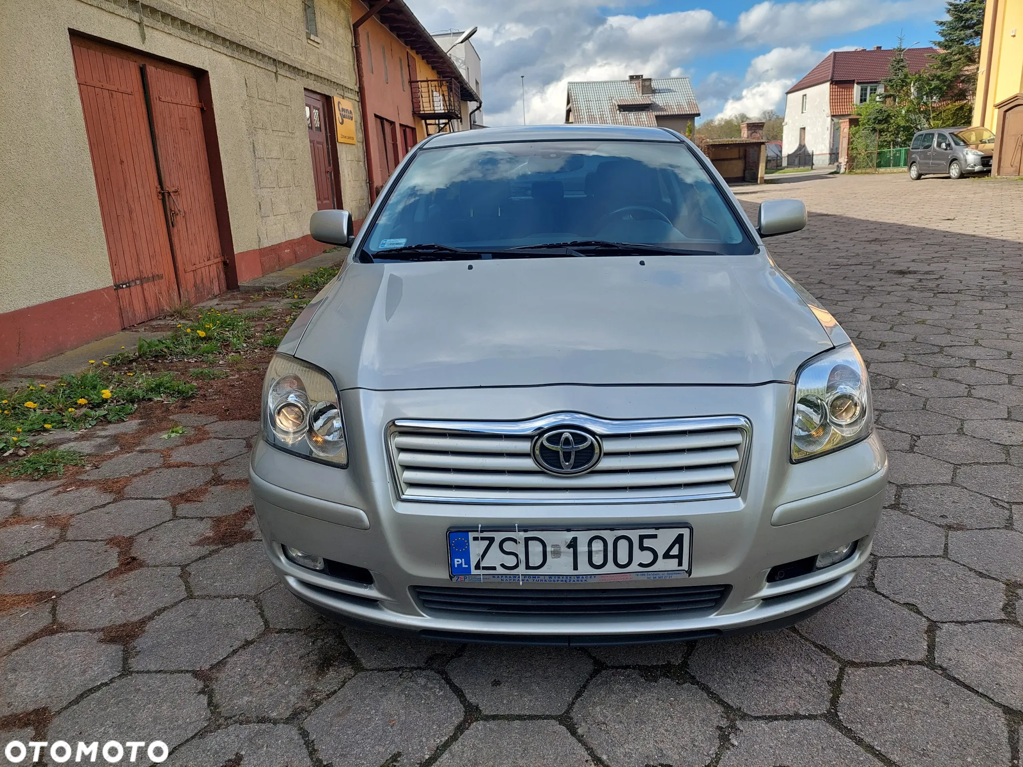 Toyota Avensis - 9