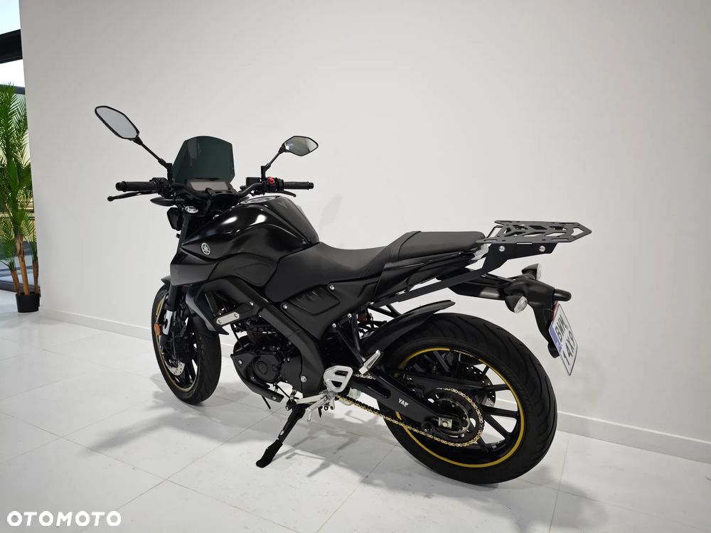Yamaha MT - 8