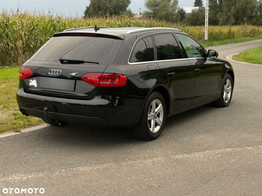 Audi A4 Avant 2.0 TDI - 25
