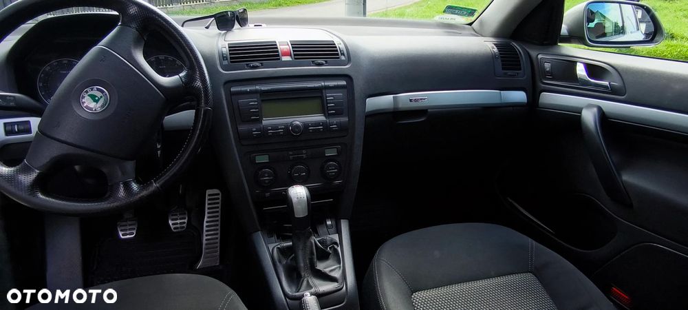 Skoda Octavia Scout 2.0 TDI DPF - 19