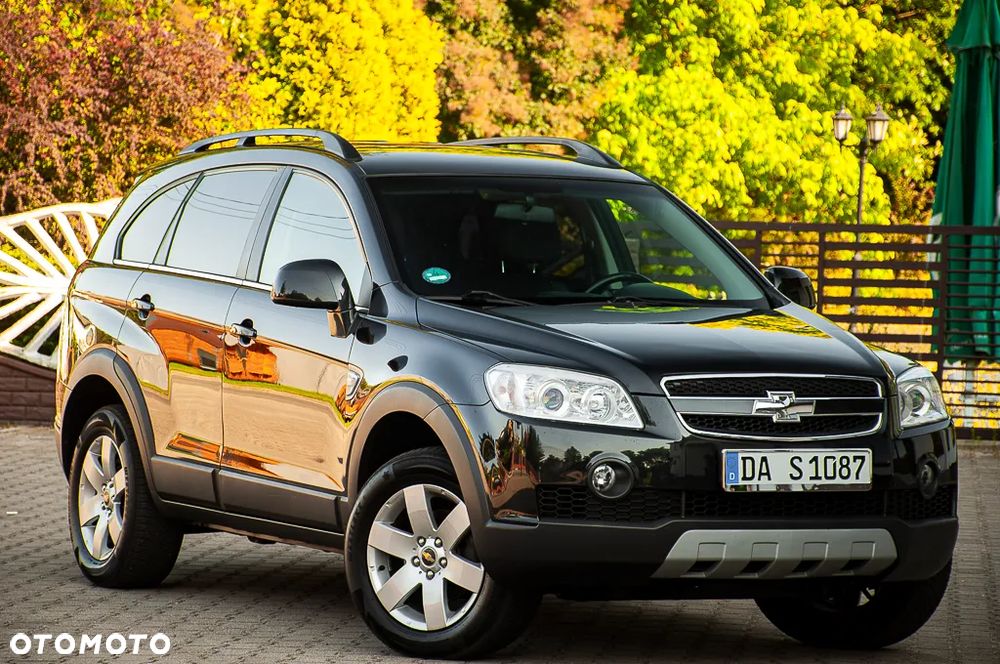 Chevrolet Captiva 2.4 2WD 7 Sitzer LS Family Edition - 12