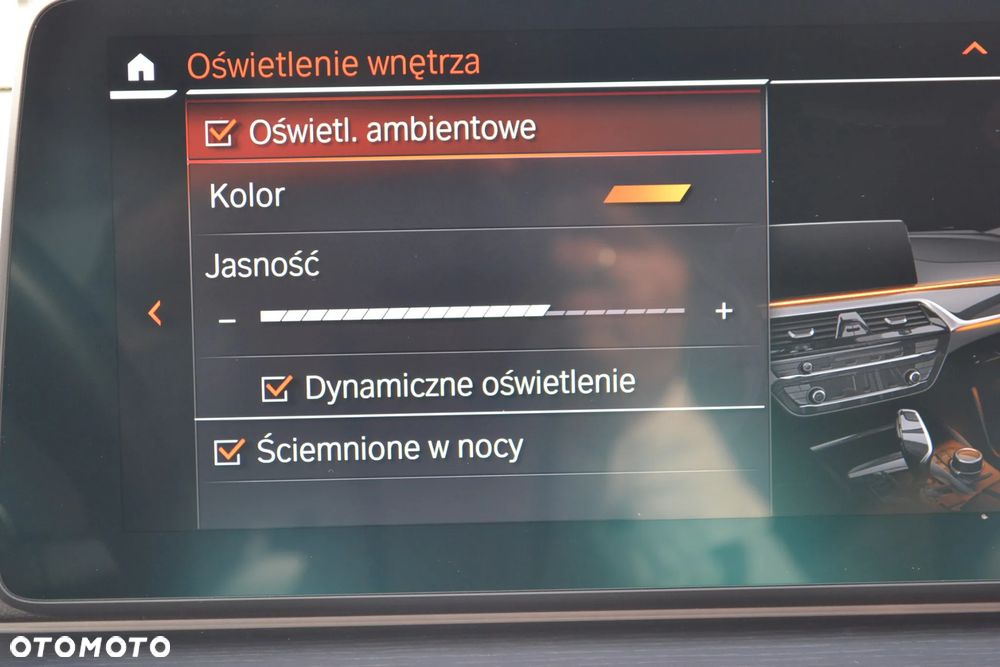 BMW Seria 5 530d xDrive mHEV M Sport sport - 24