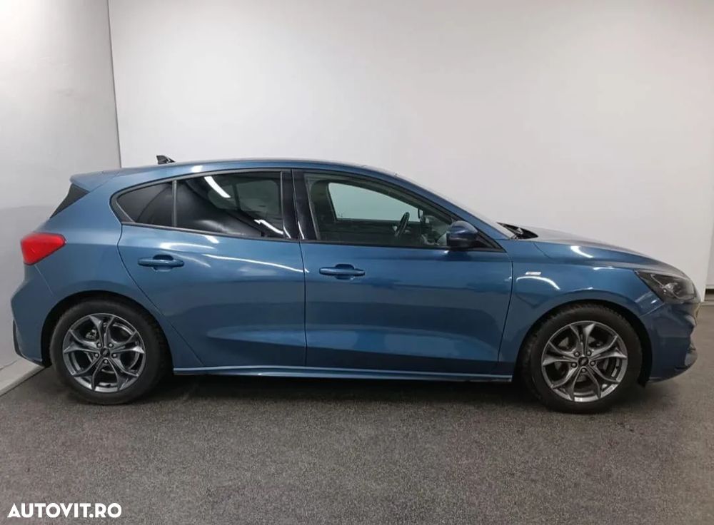 Ford Focus 1.5 Ecoboost ST-Line - 10