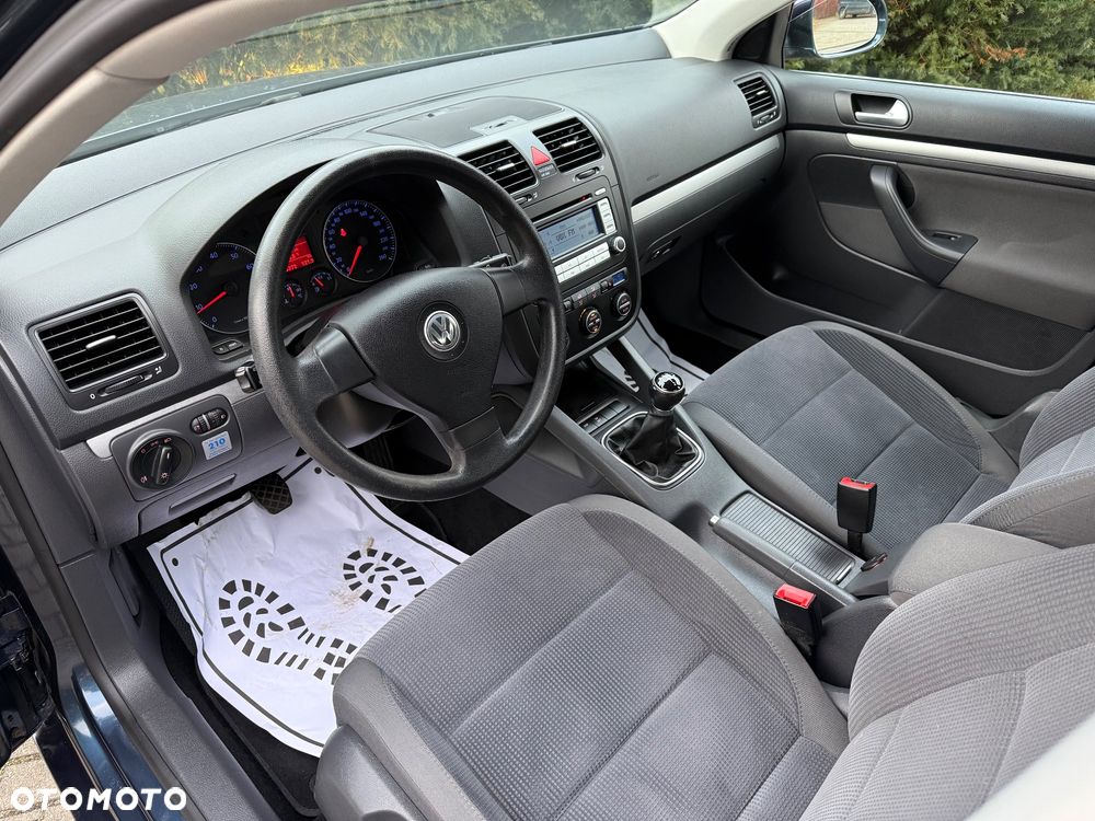 Volkswagen Jetta 1.6 Comfortline - 7