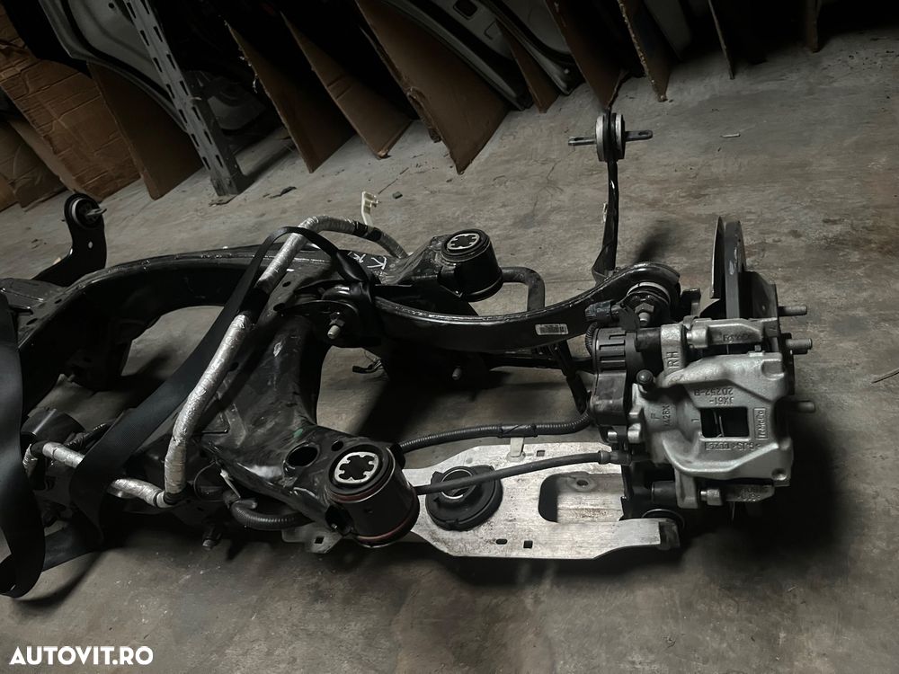 Punte spate completa ford kuga 2020 - 2