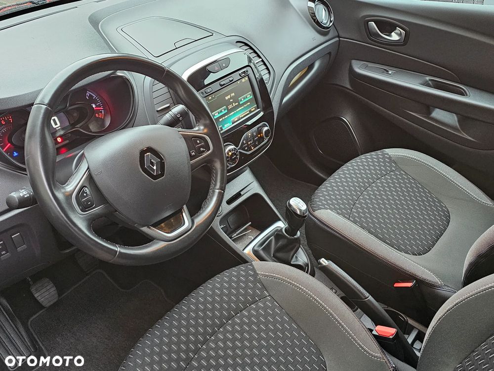 Renault Captur ENERGY TCe 90 Start&Stop Luxe - 24