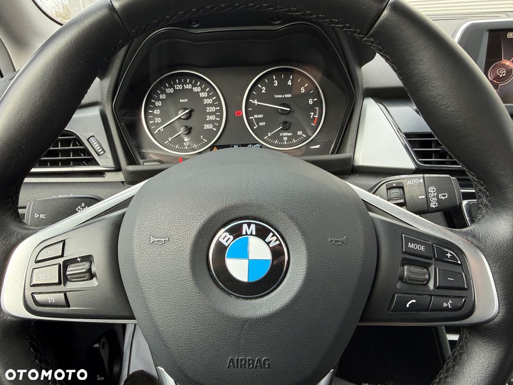 BMW Seria 2 216i Advantage - 14