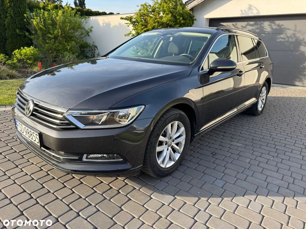 Volkswagen Passat 2.0 TDI (BlueMotion Technology) Comfortline - 4