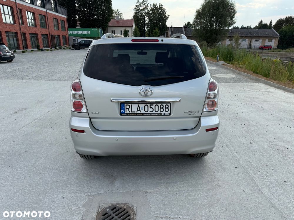 Toyota Corolla Verso 1.8 Gold + - 7