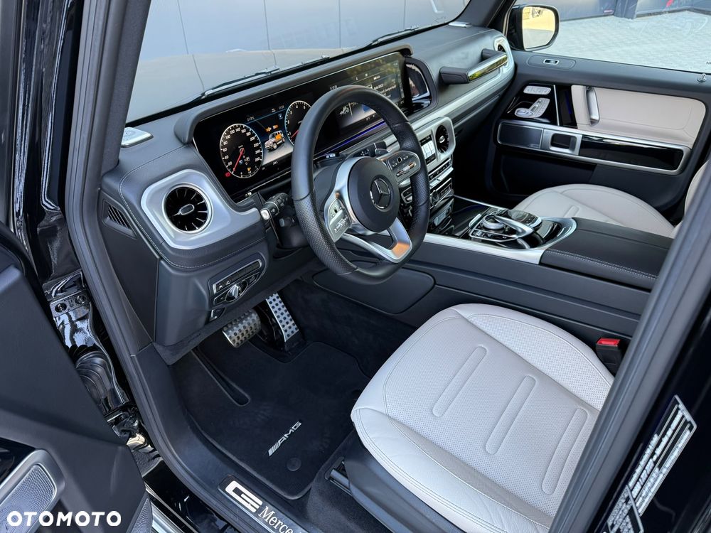 Mercedes-Benz Klasa G 500 9G-TRONIC AMG Line - 32