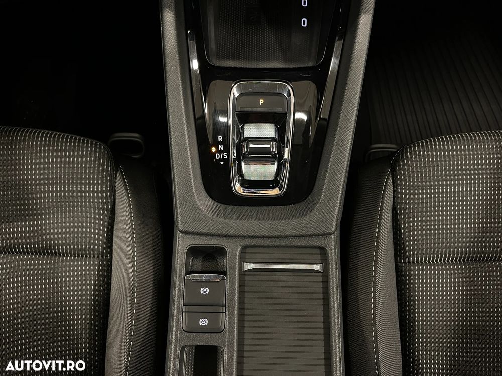 Skoda Octavia 2.0 TDI DSG Ambition - 22
