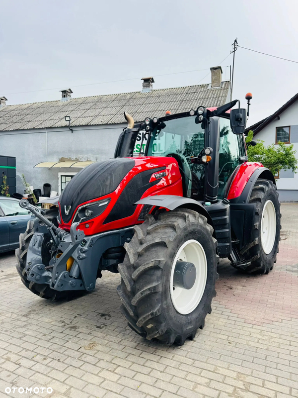 Valtra T154