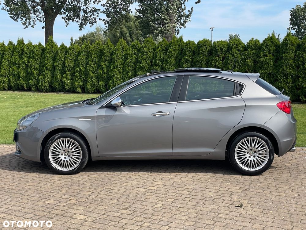 Alfa Romeo Giulietta 2.0 JTDM 16V TCT Turismo - 11
