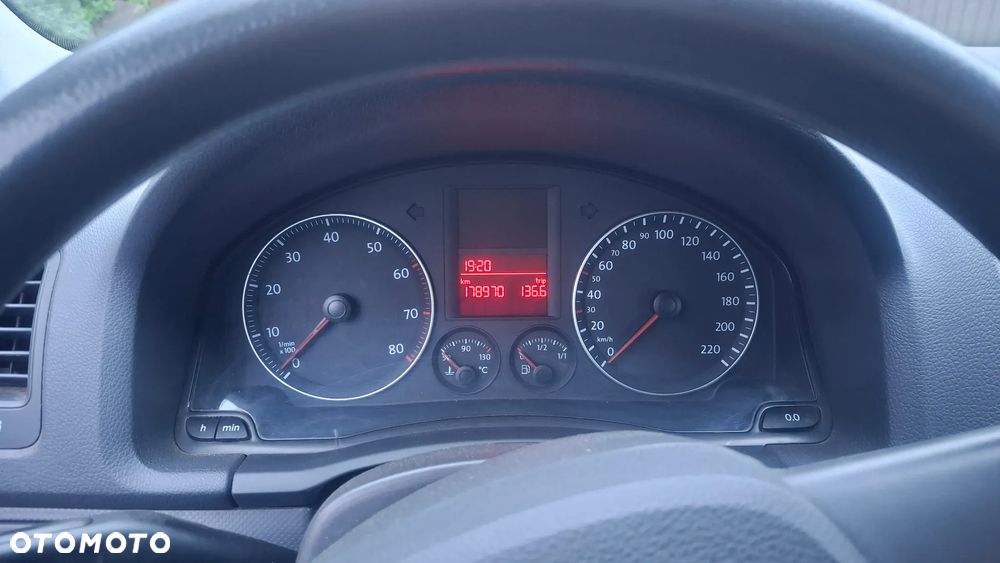 Volkswagen Golf 1.4 Comfortline - 9