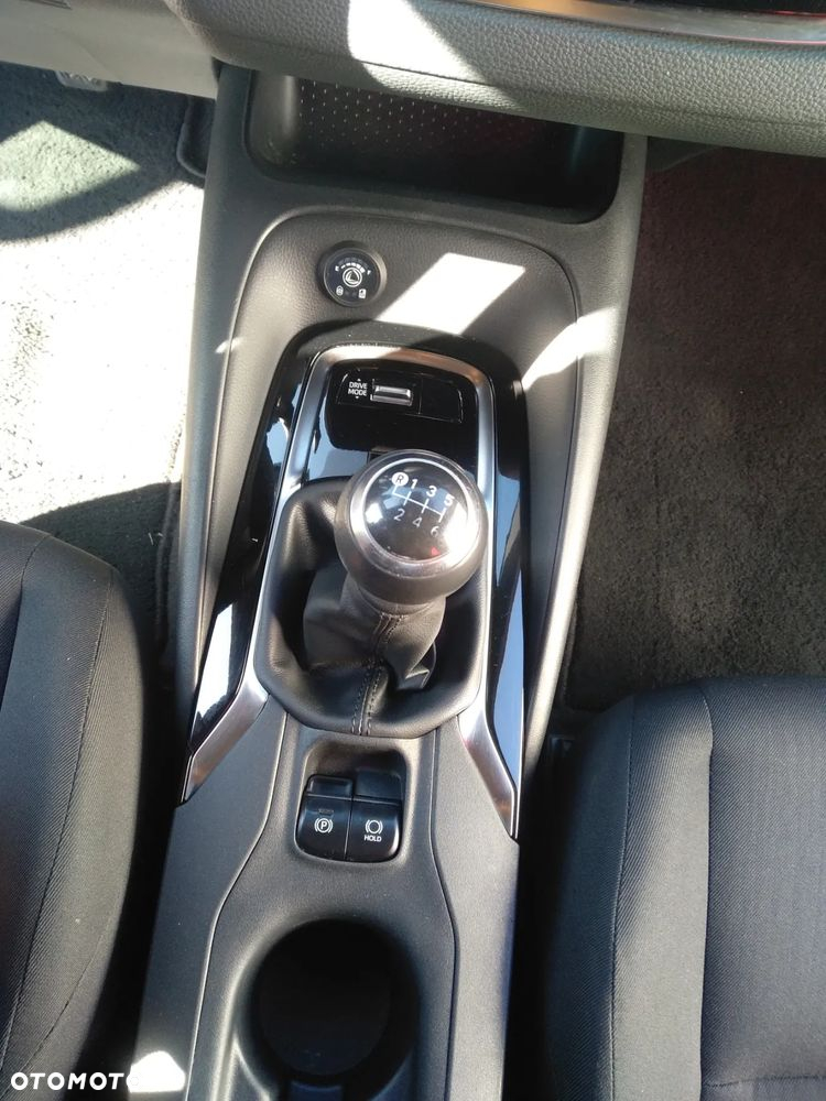 Toyota Corolla 1.2 T Active - 17