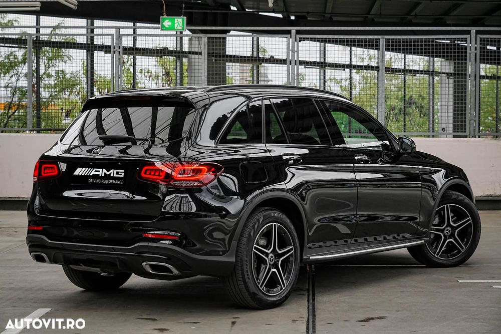 Mercedes-Benz GLC 220 d 4Matic 9G-TRONIC AMG Line Plus - 3