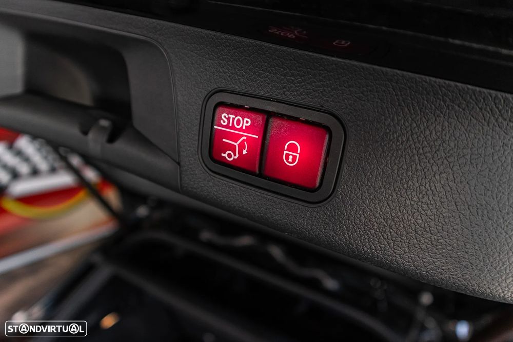 Mercedes-Benz GLA 220 d AMG Line - 28