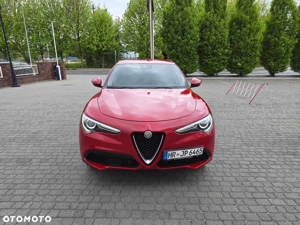 Alfa Romeo Stelvio 2.2 16V AT8 Q4 Lusso - 5