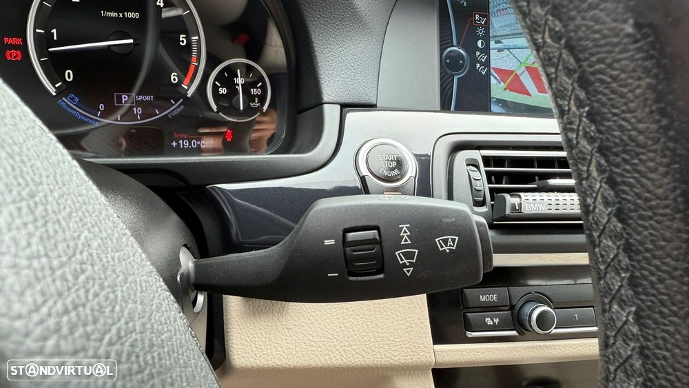 BMW 530 d xDrive Line Luxury Auto - 28