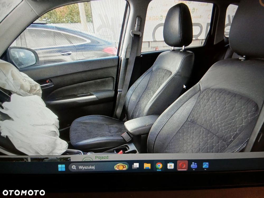 Suzuki Vitara 1.5 Strong Hybrid Premium 4WD AGS - 26