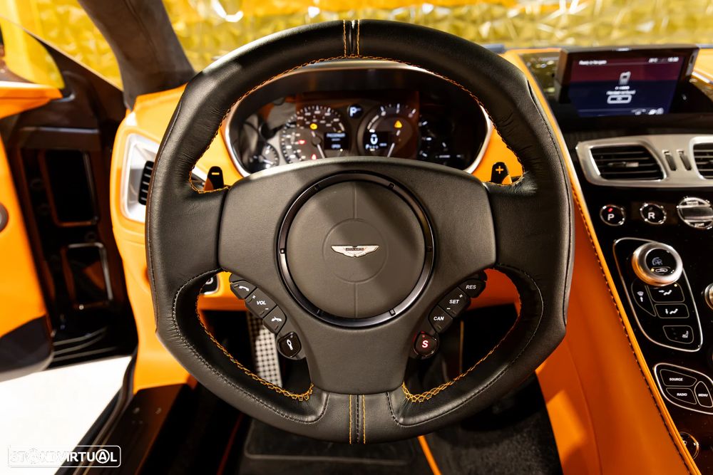 Aston Martin Vanquish Touchtronic 2 - 43